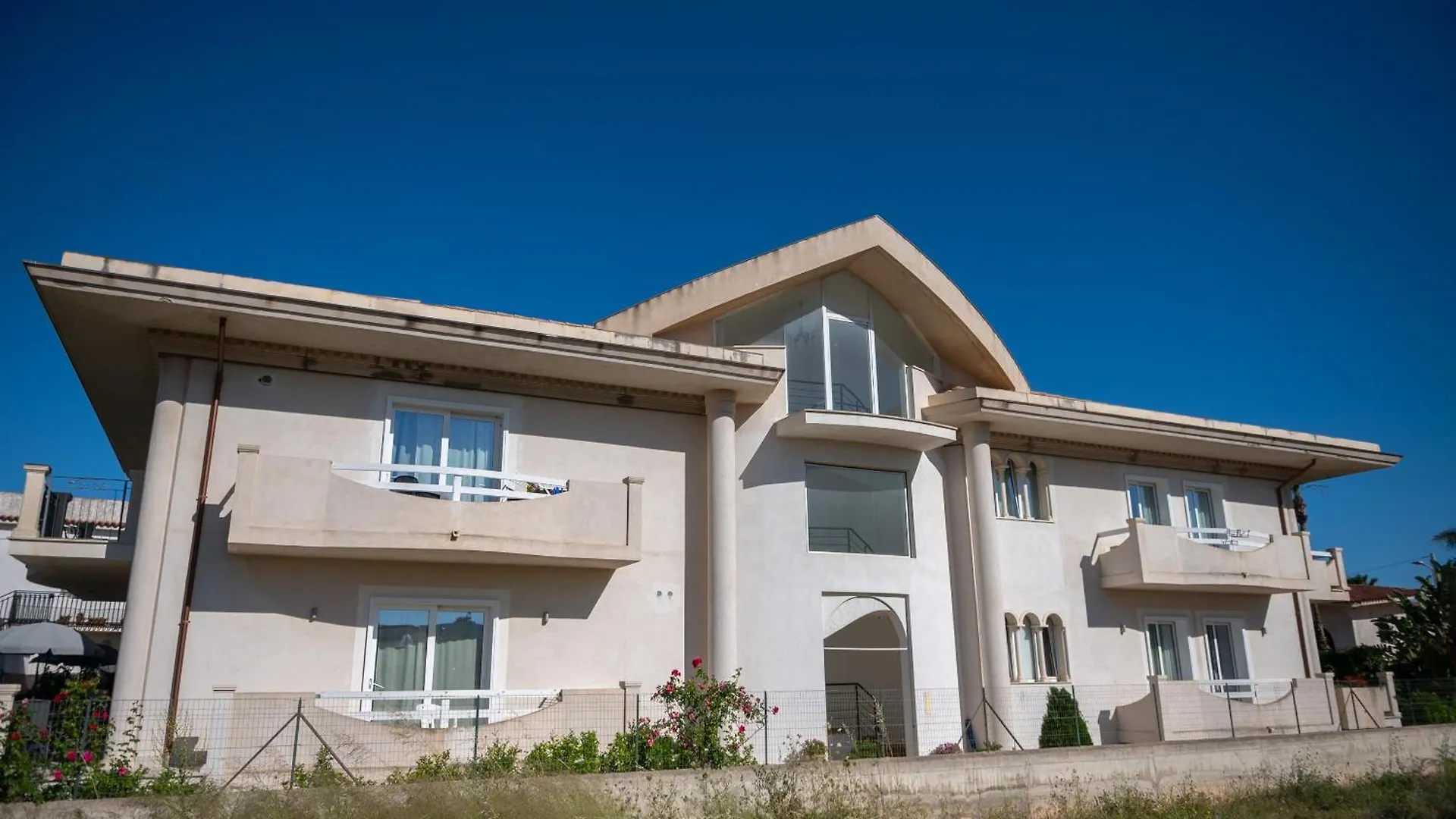 Ermes Bed & Breakfast Avola