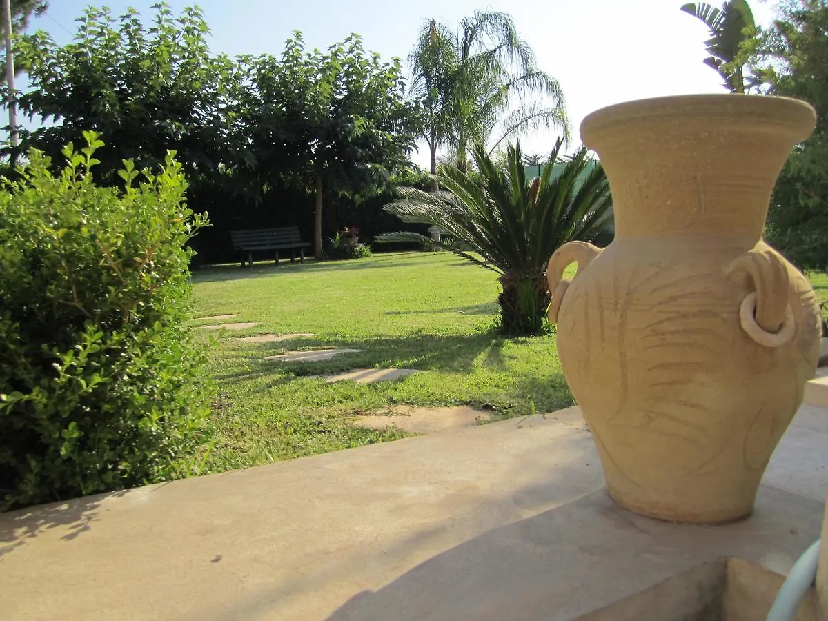 Ermes Bed & Breakfast Avola Italy
