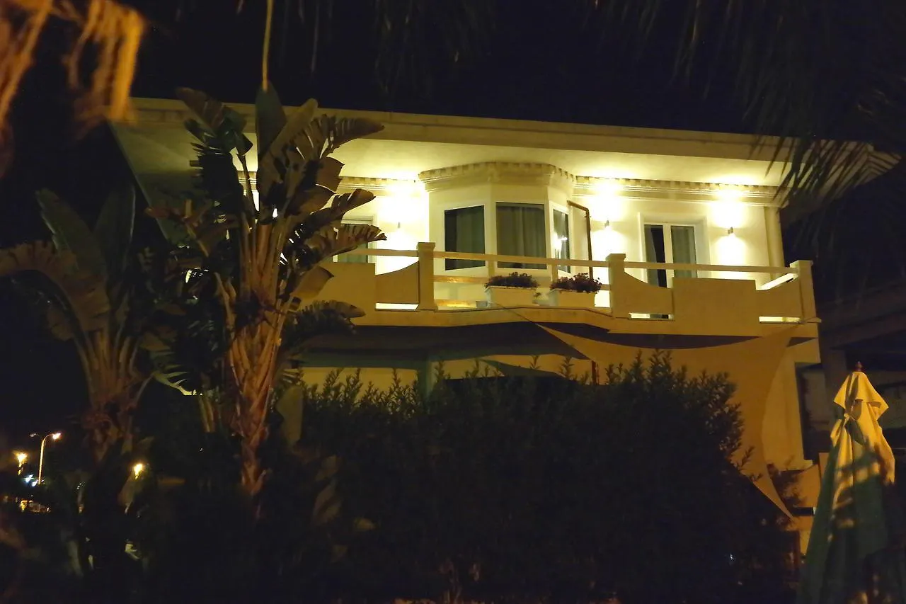 Ermes Bed & Breakfast Avola Italy